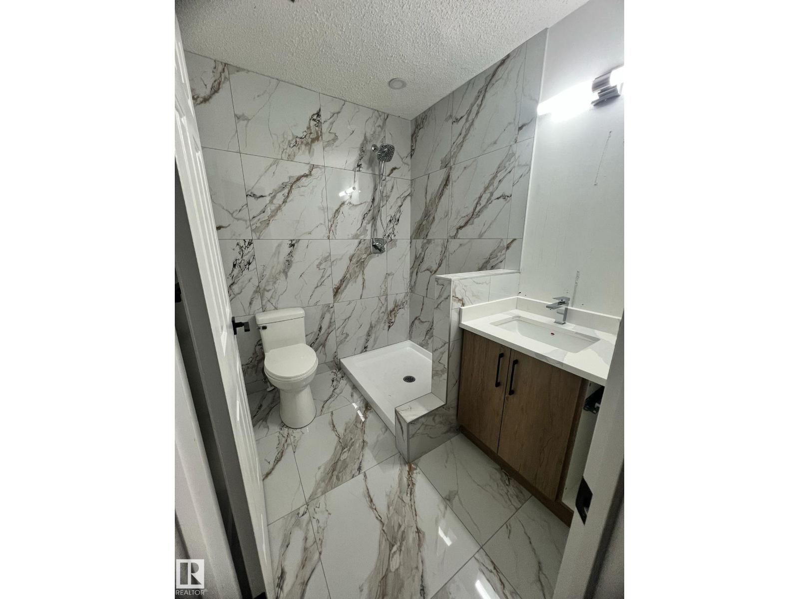 3320 43 ST NW - 11