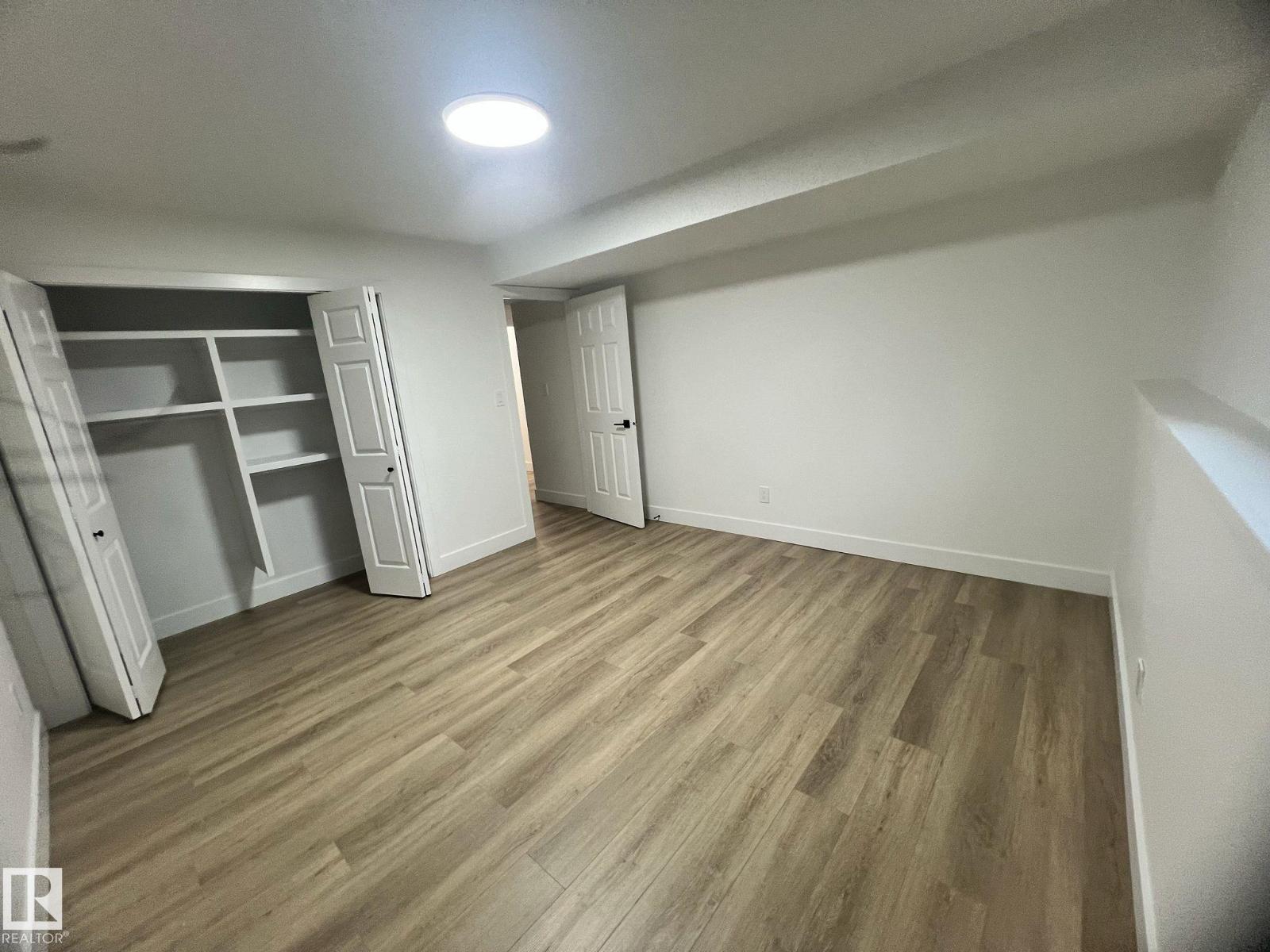 3320 43 ST NW - 19