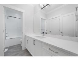 6919 205 Street, Langley, BC V2Y1R2 Photo 12