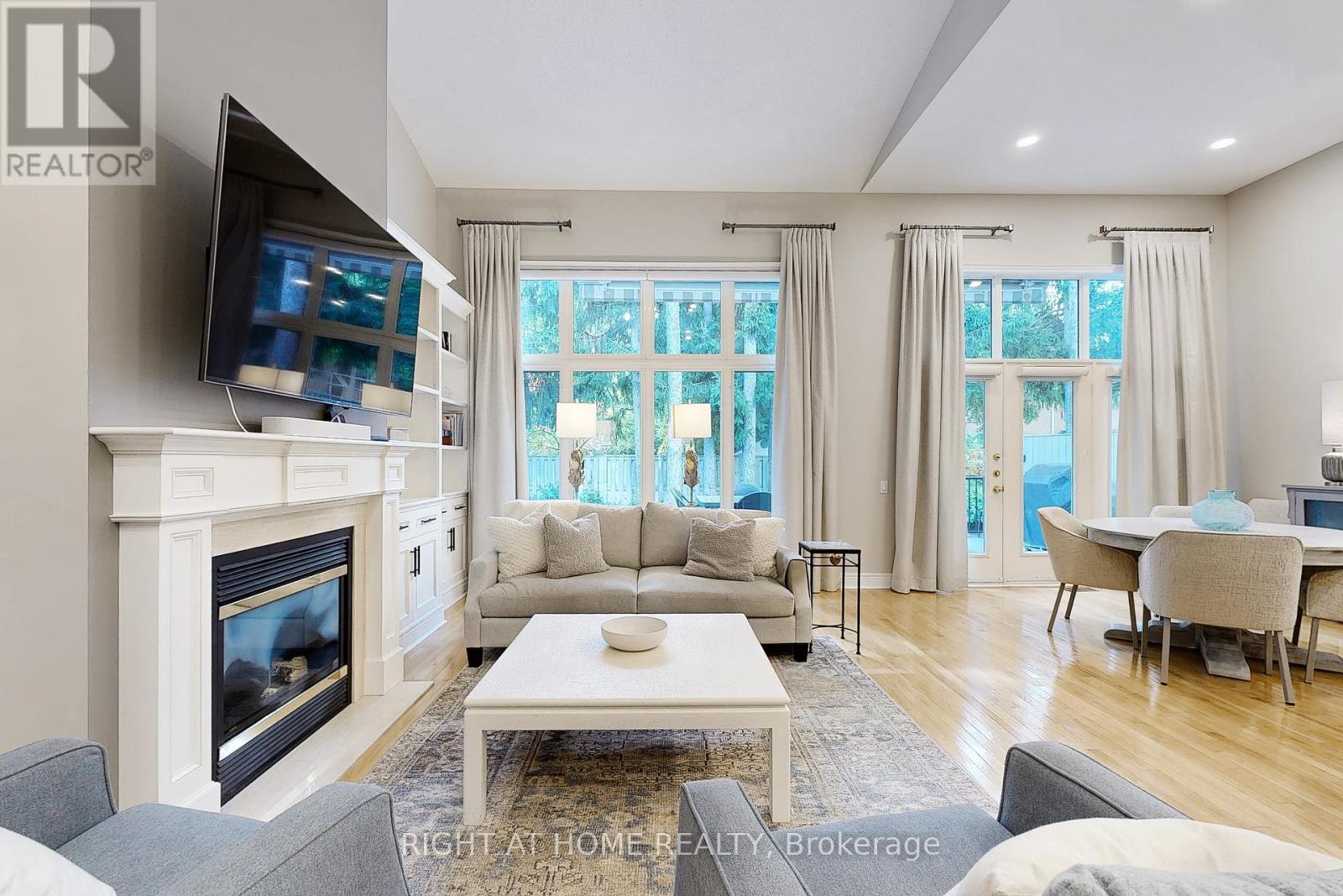 9 ARLINGTON WAY - 4