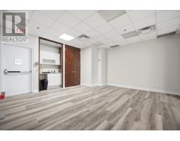 106 - 50 Burnhamthorpe Road W, Mississauga, ON L5B3C3 Photo 27