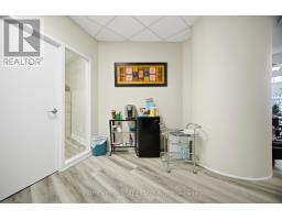 106 - 50 Burnhamthorpe Road W, Mississauga, ON L5B3C3 Photo 33