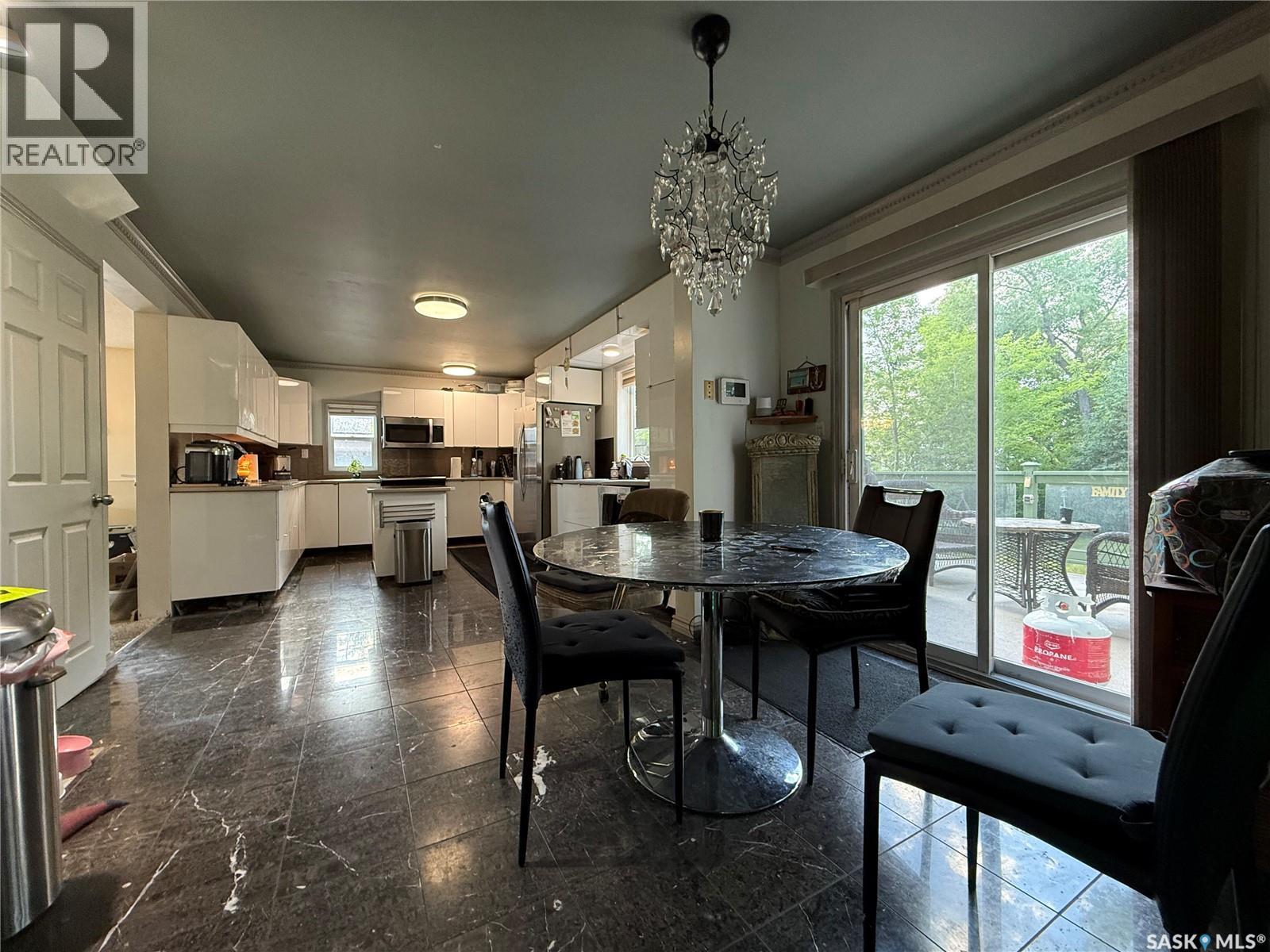 306 Crean CRESCENT - 13