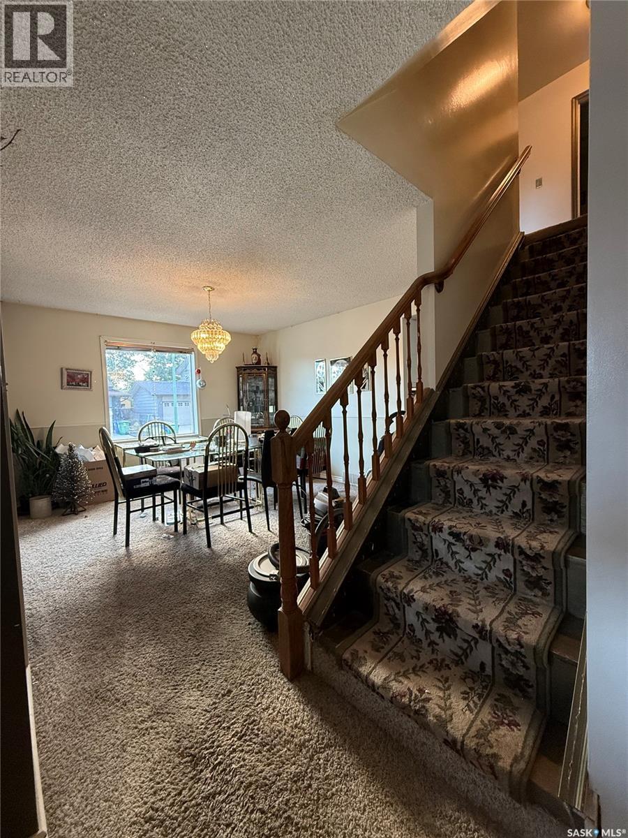 306 Crean CRESCENT - 3