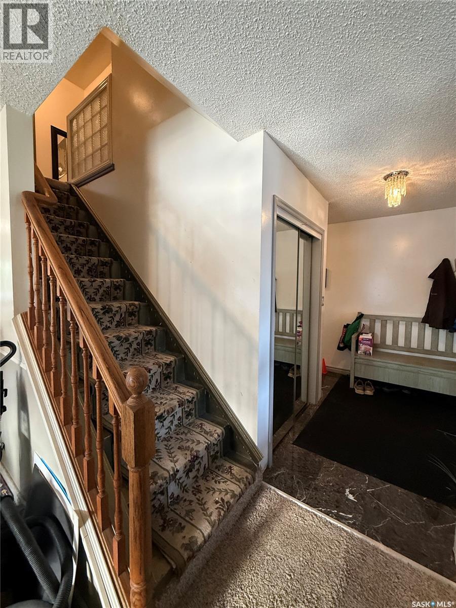 306 Crean CRESCENT - 4