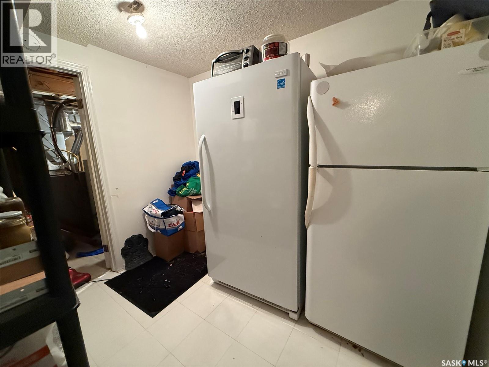 306 Crean CRESCENT - 40