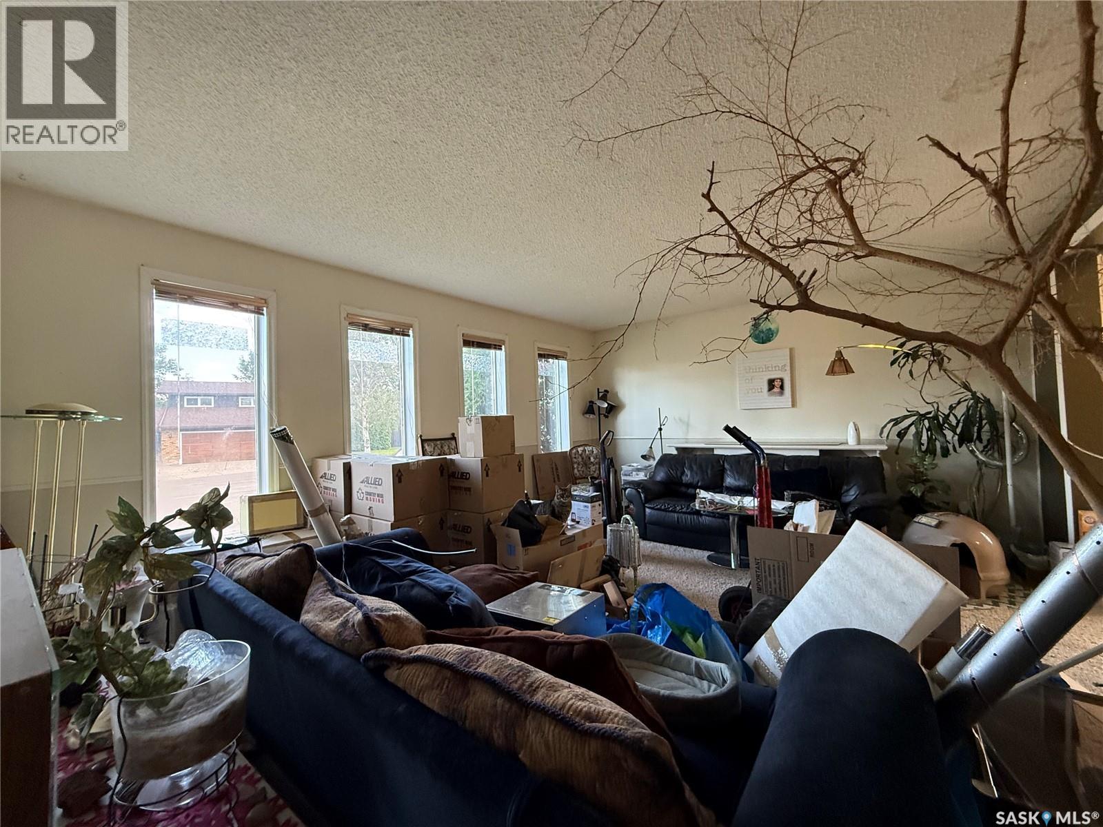 306 Crean CRESCENT - 5