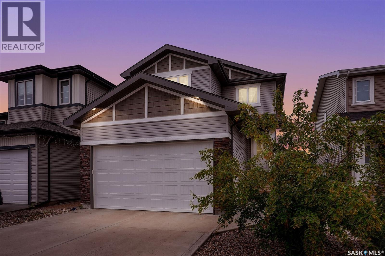 3229 Green Water DRIVE - 1