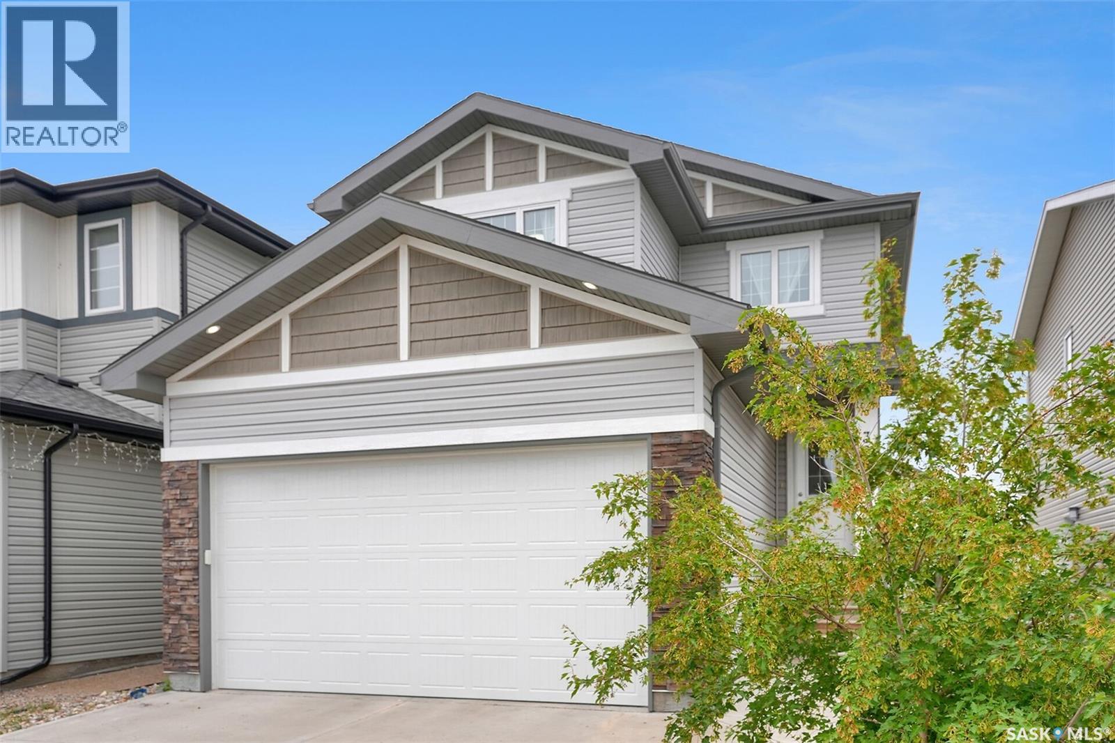3229 Green Water DRIVE - 3
