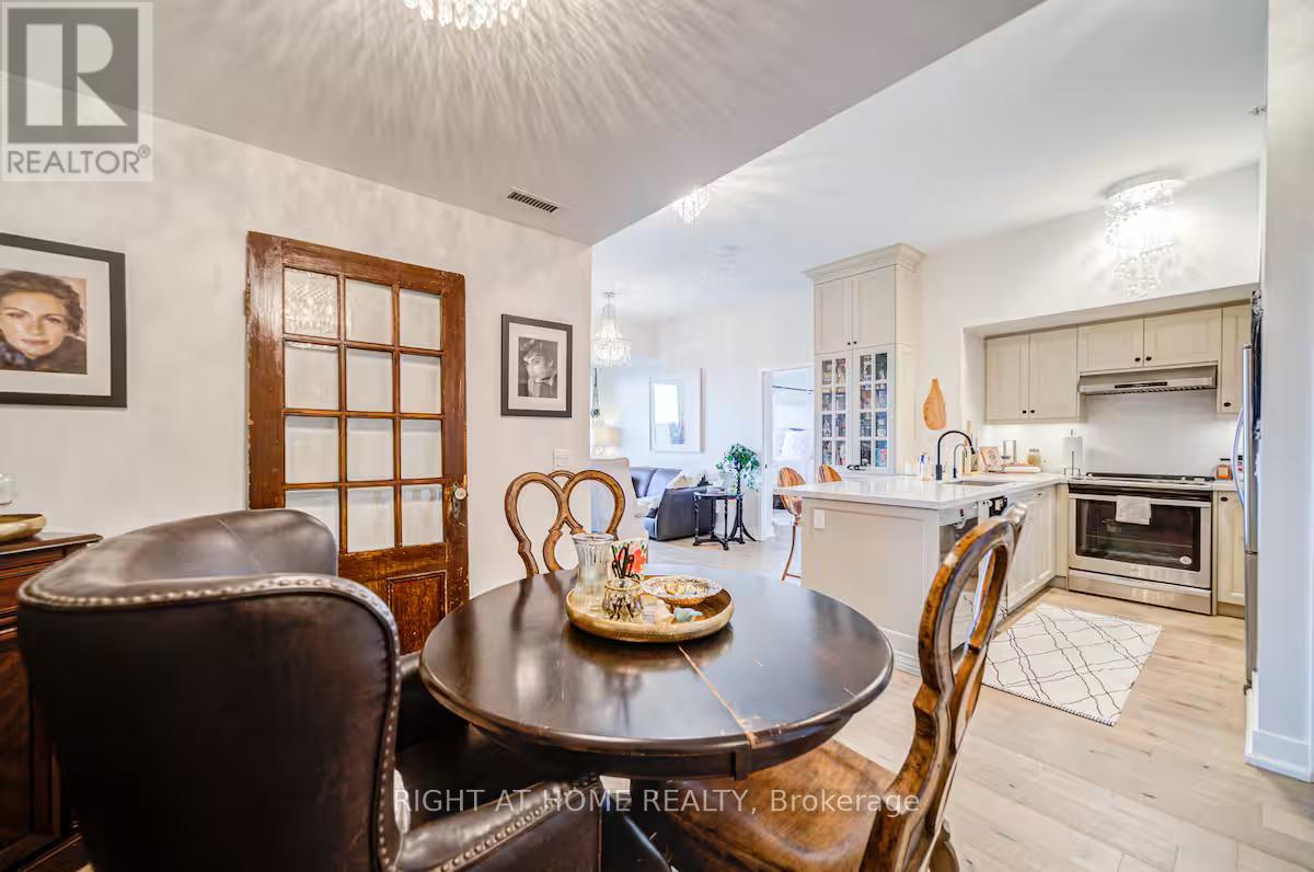 #334 30 SHORE BREEZE DRIVE - 14