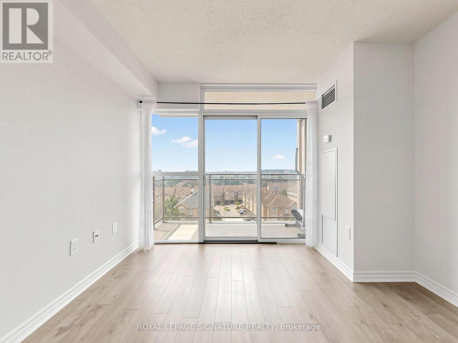 #708 55 STRATHAVEN DRIVE - 14