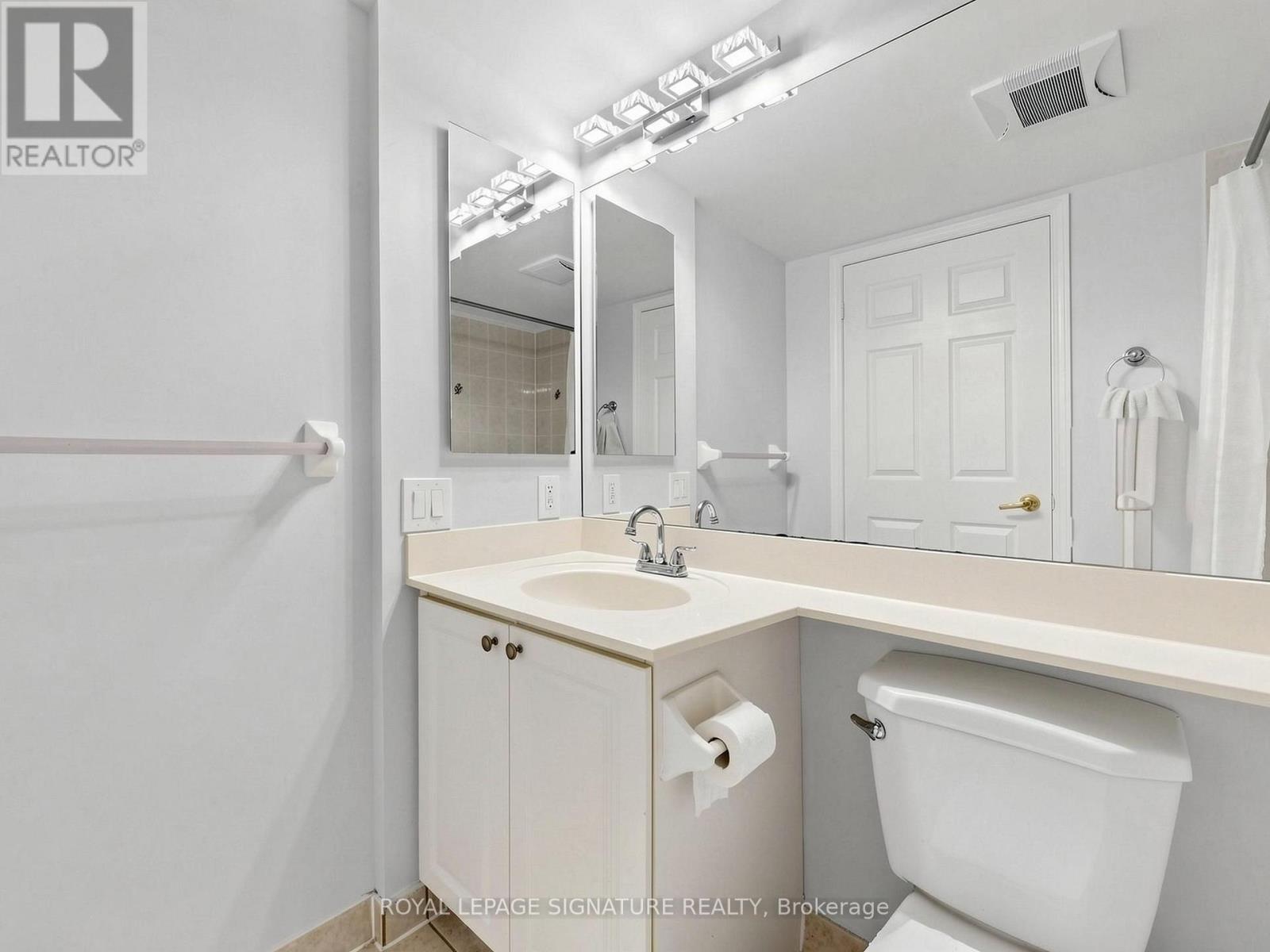 #708 55 STRATHAVEN DRIVE - 25