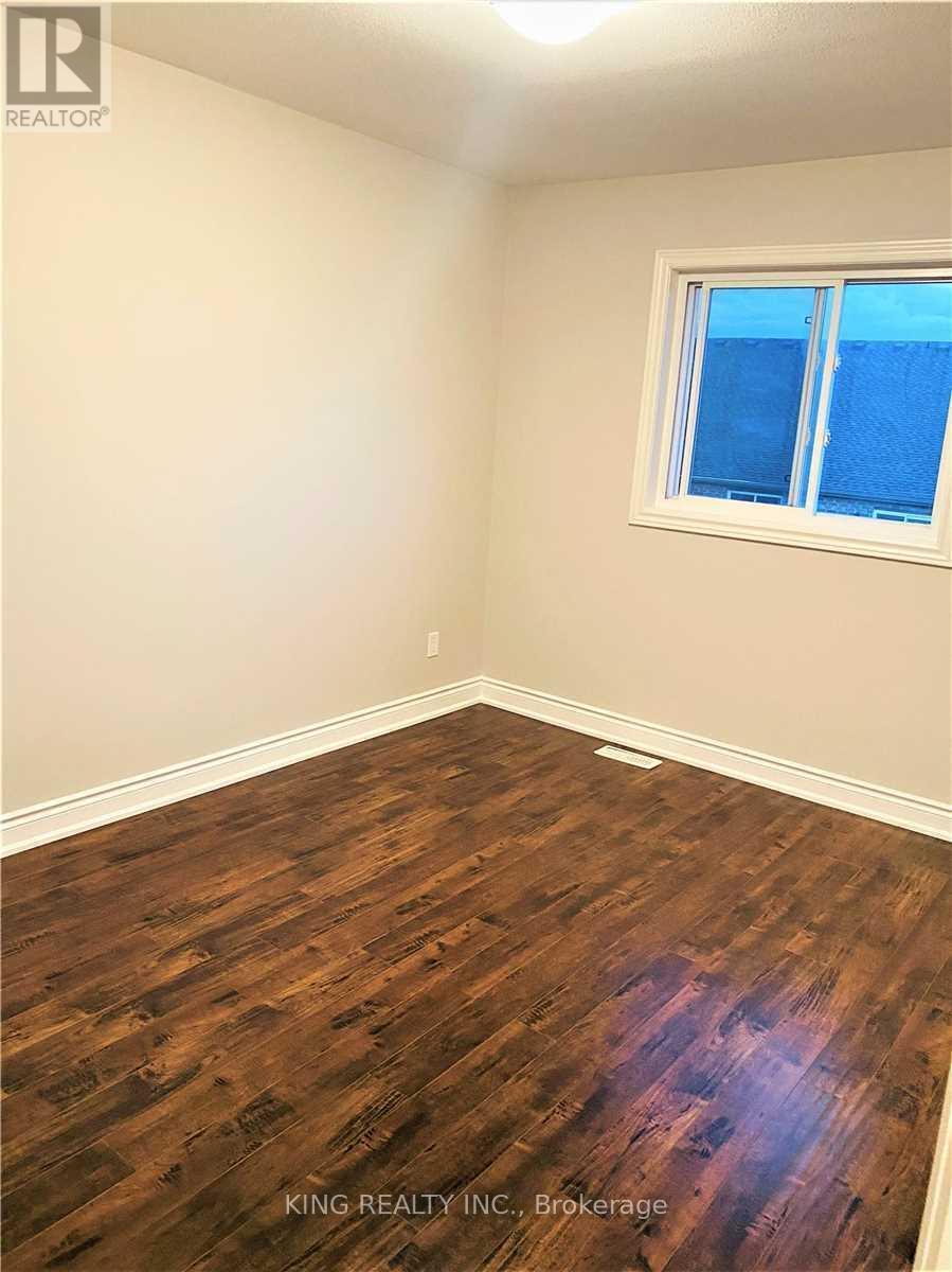 285 SILVERWOOD AVENUE - Image 8