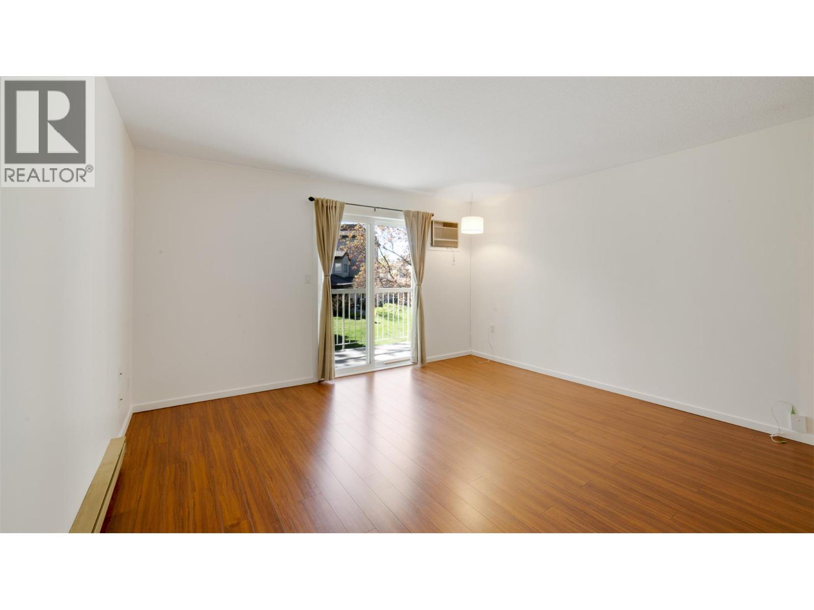 #208D 735 Cook Road - 3
