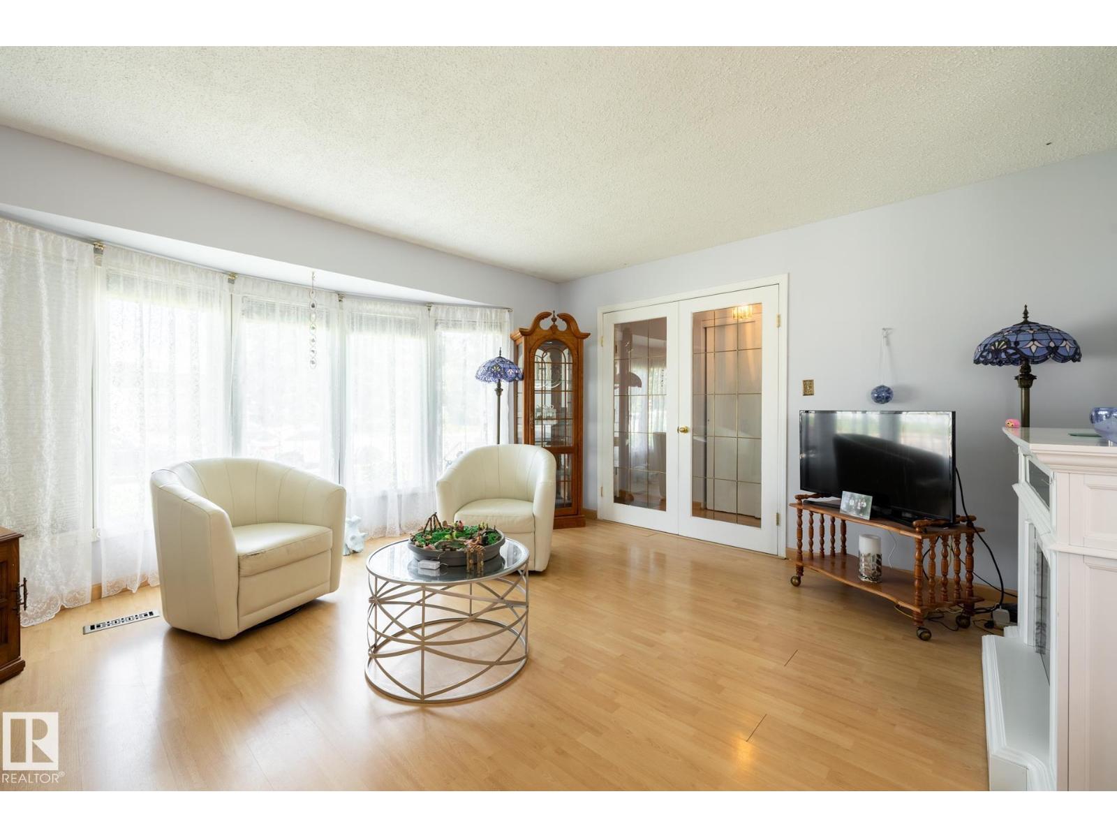 2309 MILLBOURNE RD W NW - 10