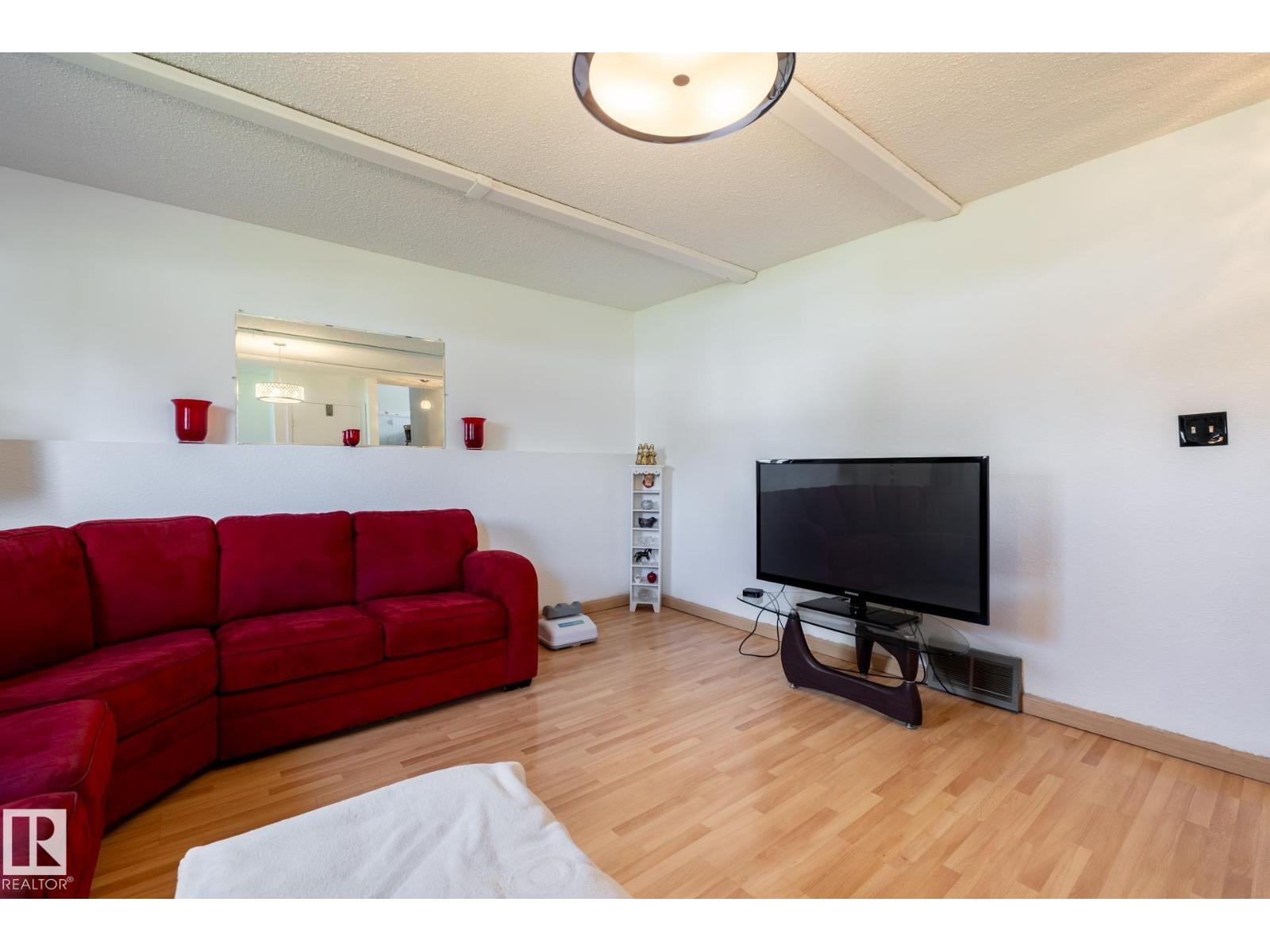 2309 MILLBOURNE RD W NW - 22
