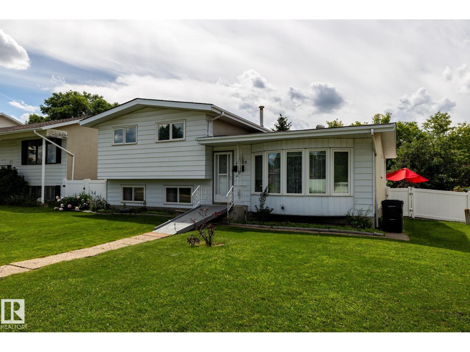2309 MILLBOURNE RD W NW - 46
