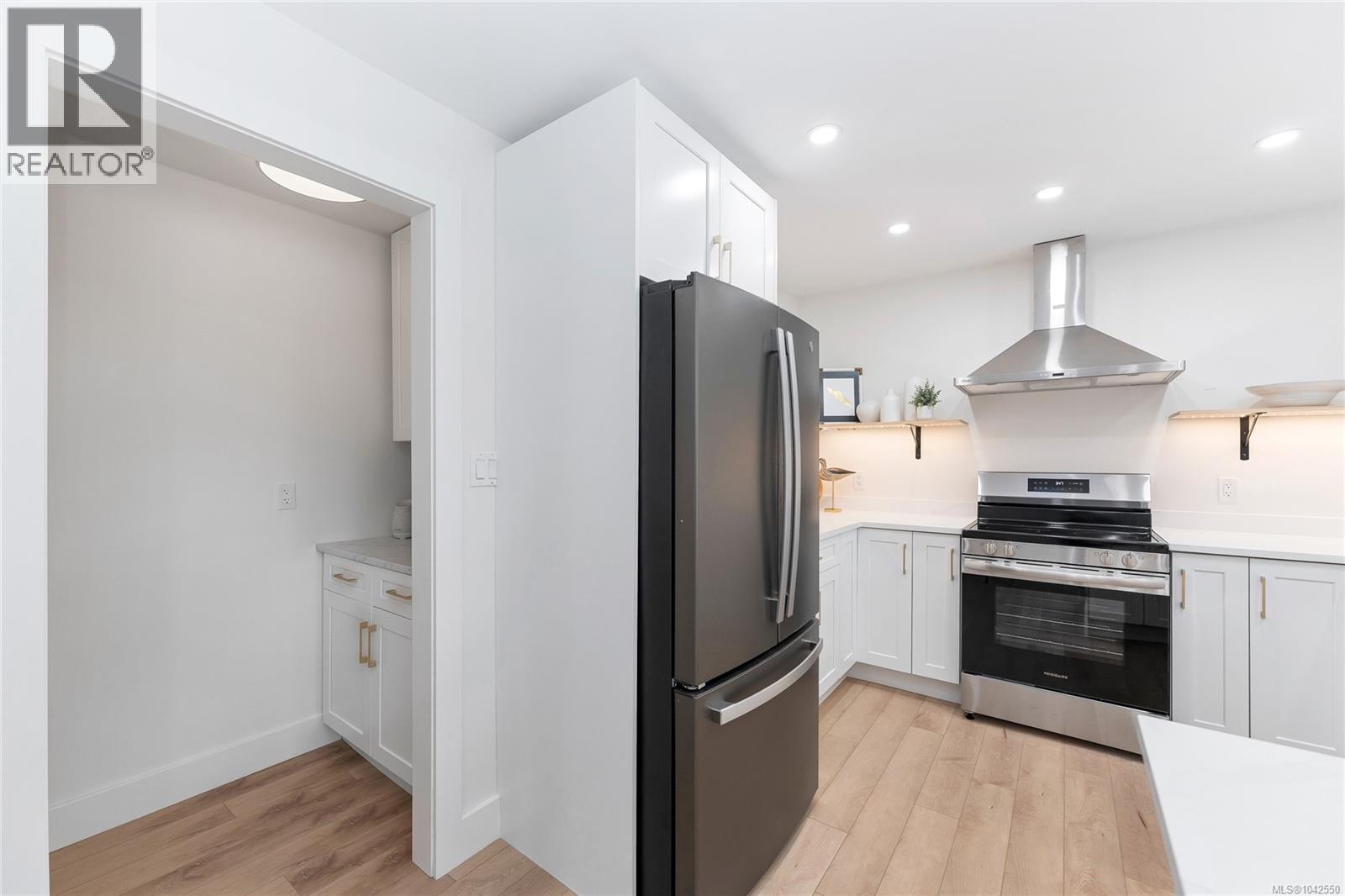 9370 Cottonwood Rd - 14