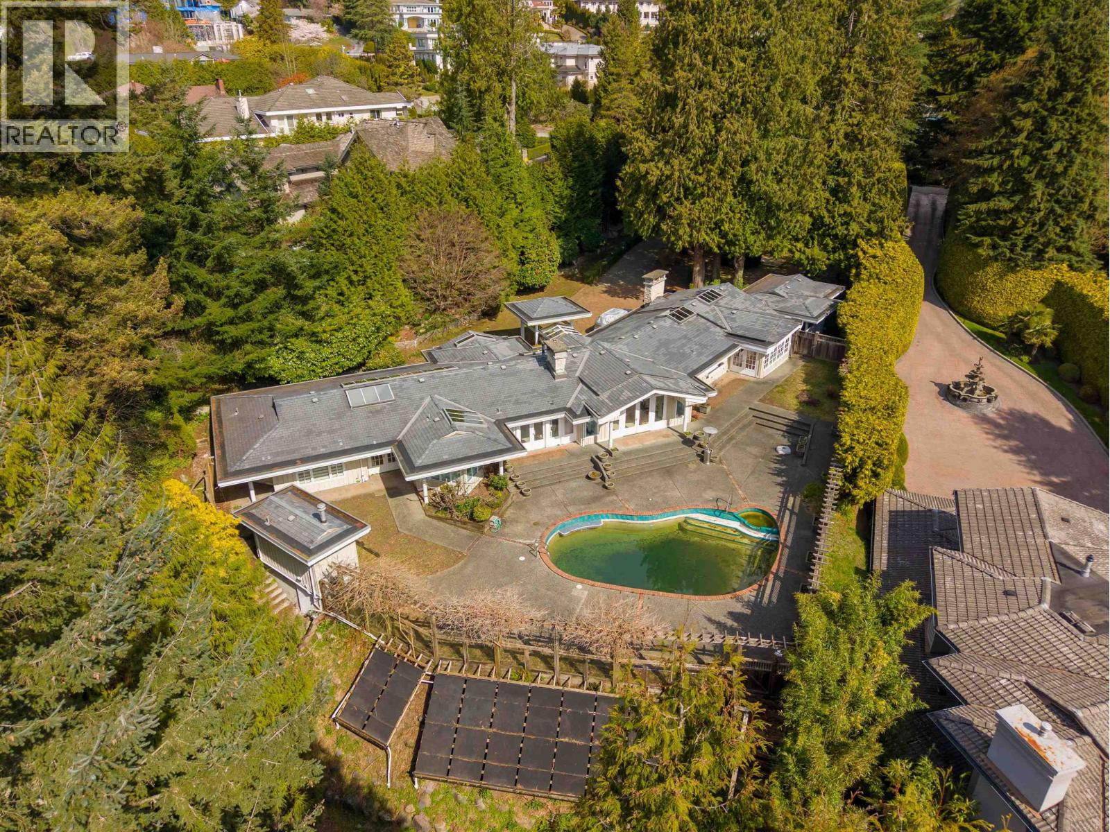888 PYRFORD ROAD, West Vancouver