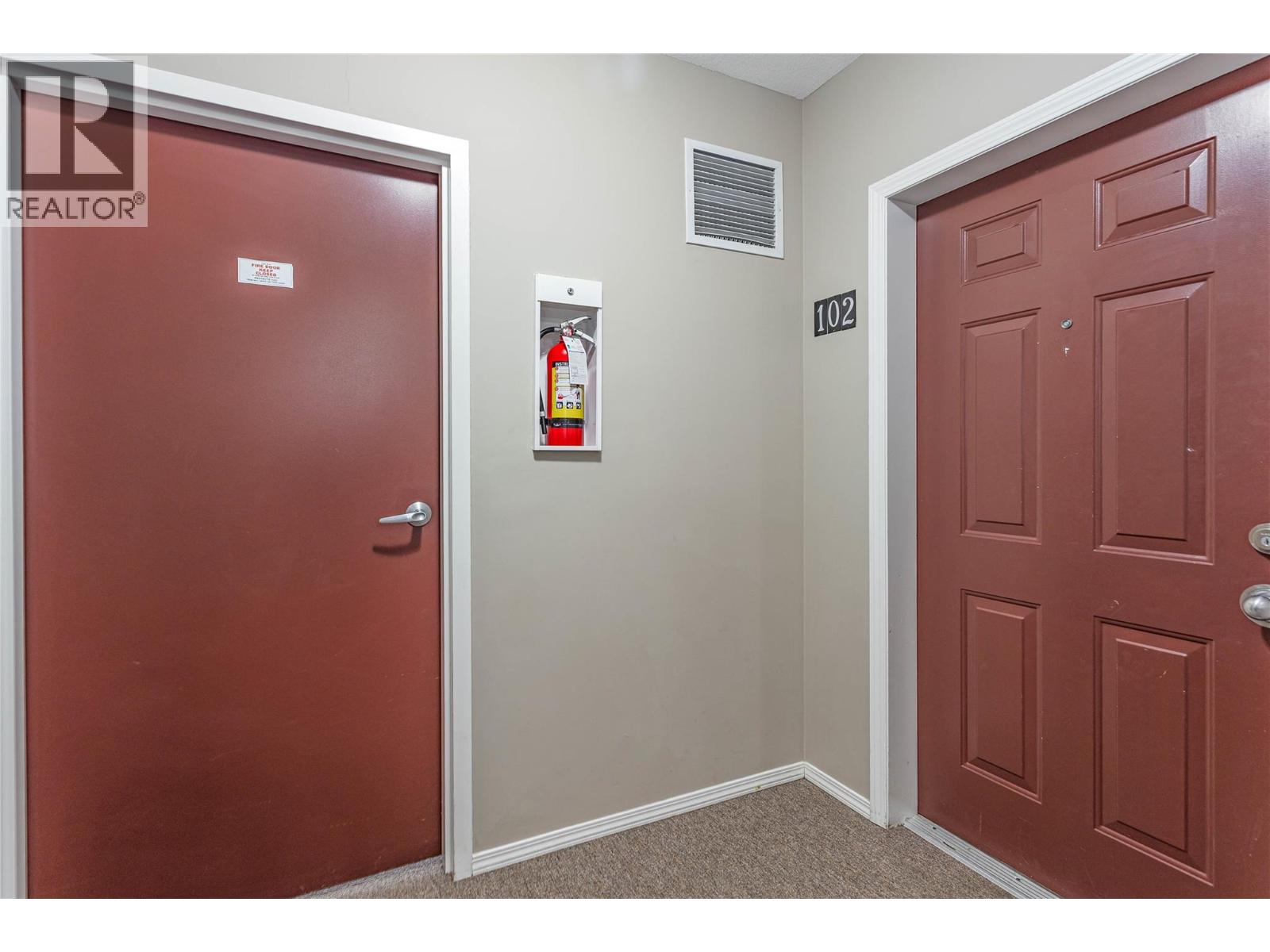 #102 2733 Riffington Place - 24