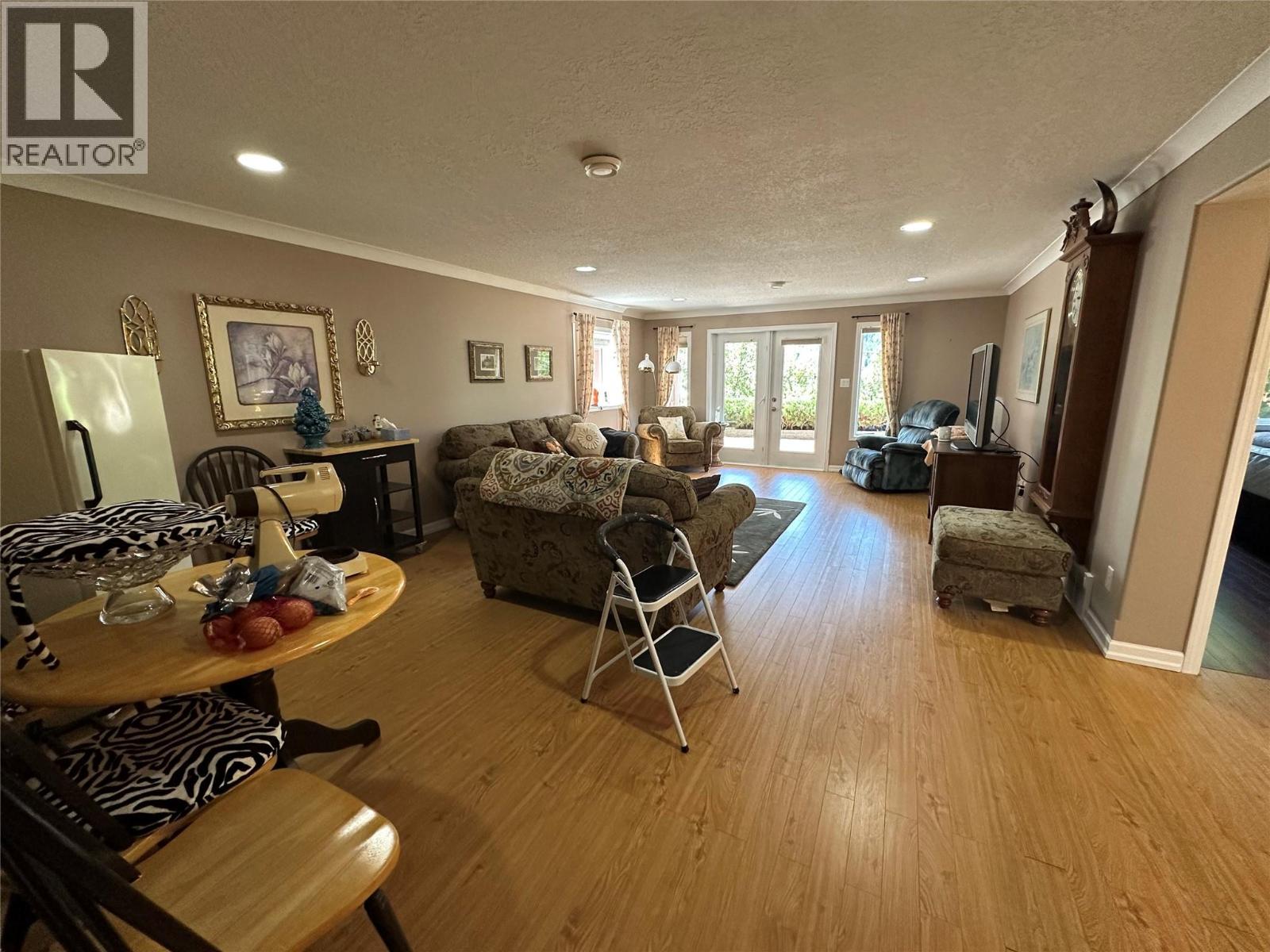 7968 Birchwood Drive - 18