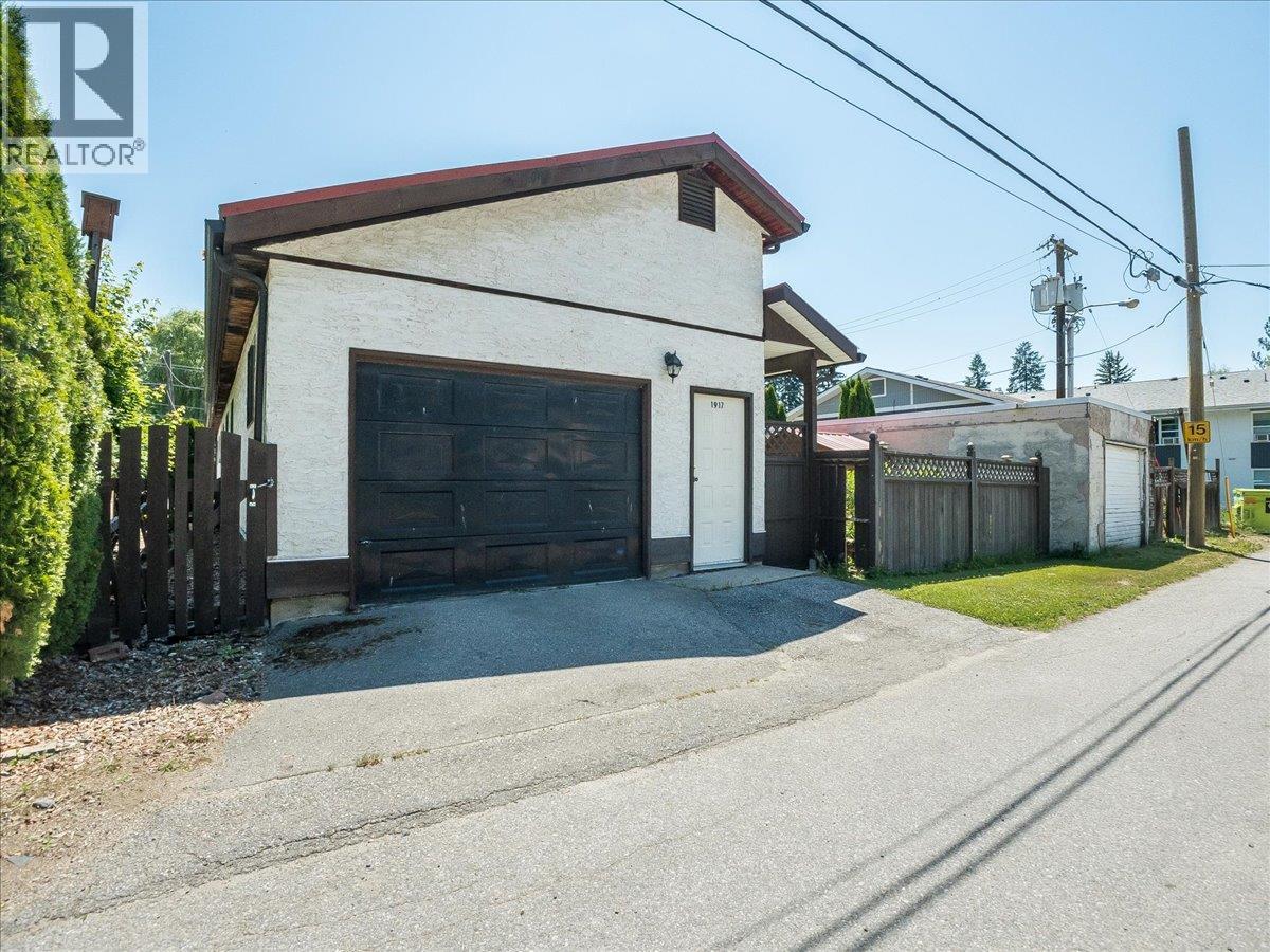 1917 Beaver Street, Fruitvale