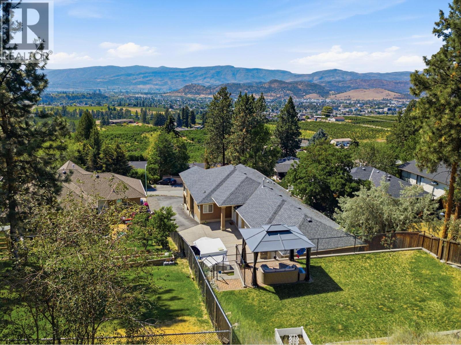 1115 Bentien Road - 1
