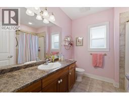 1115 Bentien Road, Kelowna, BC V1X6R9 Photo 27