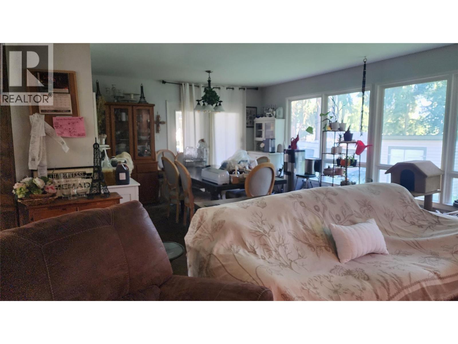 200 5TH NW Street - 4