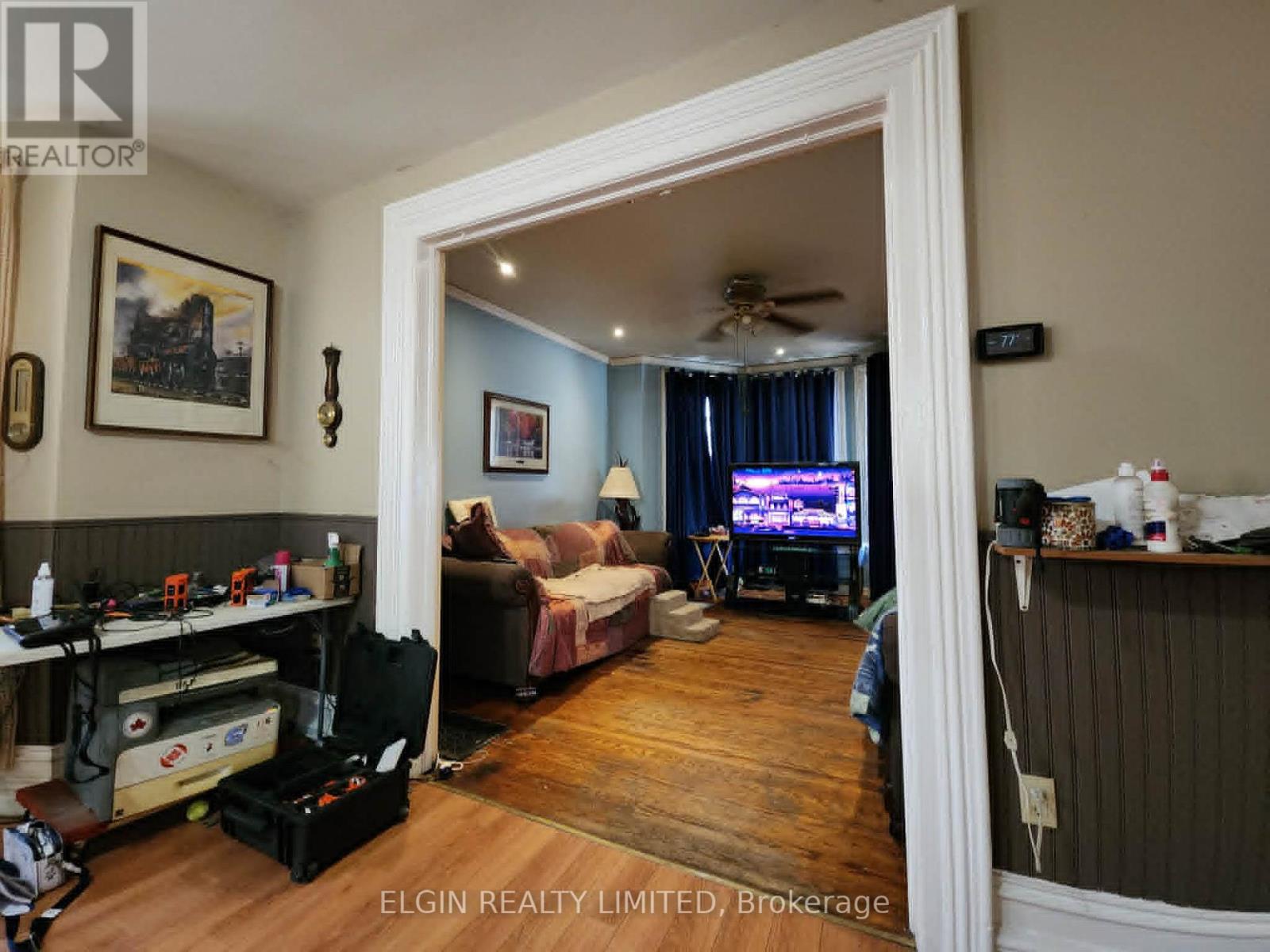 107 GLADSTONE AVENUE - 10