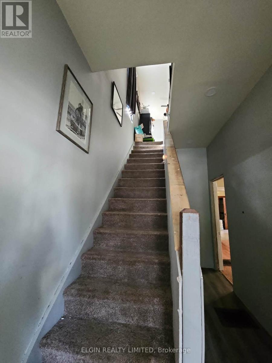 107 GLADSTONE AVENUE - 17