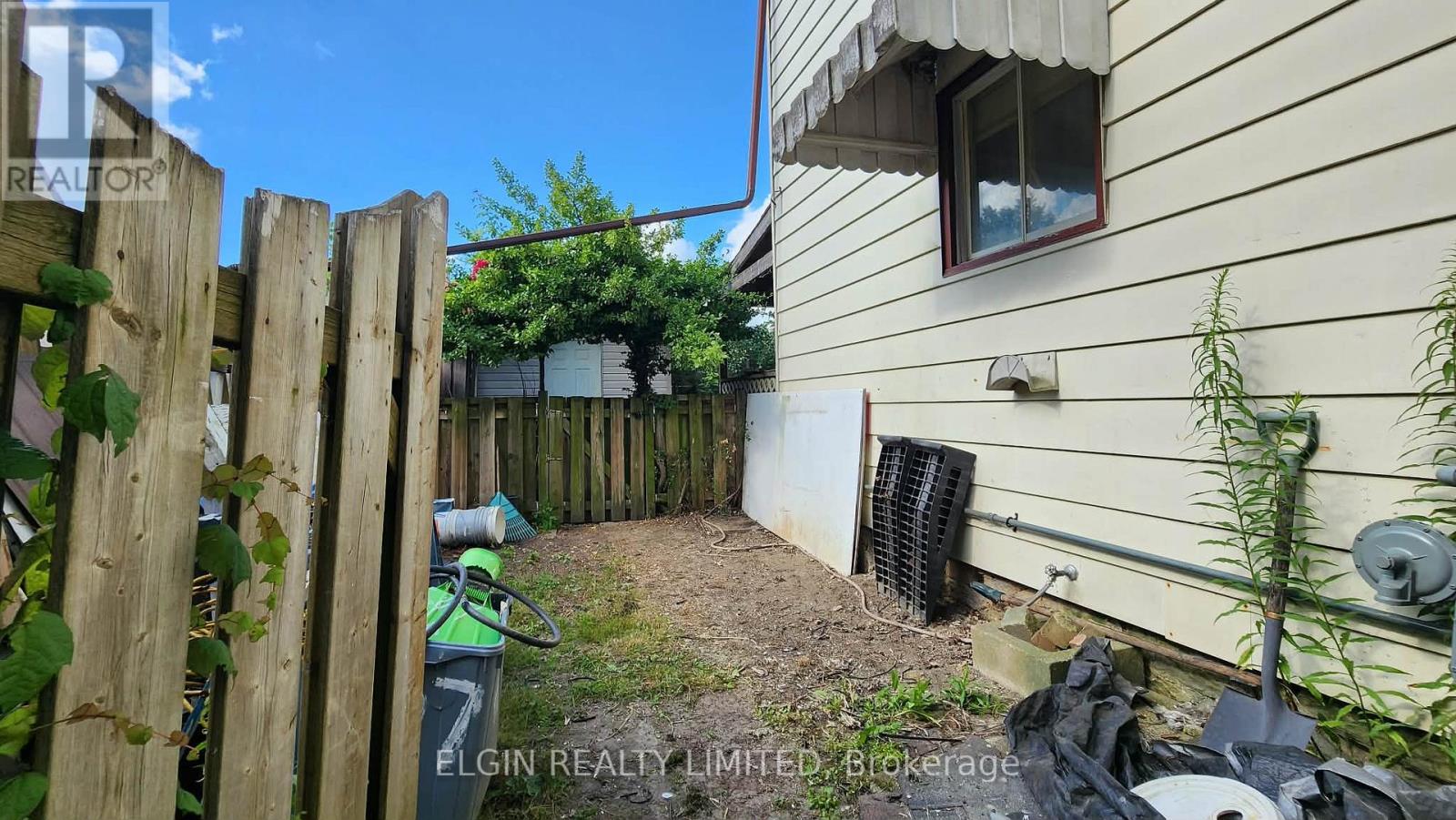 107 GLADSTONE AVENUE - 21