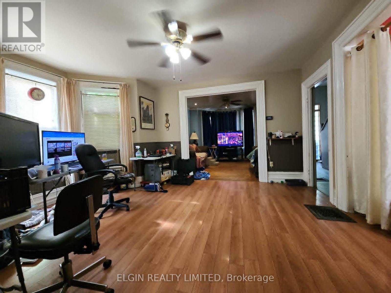 107 GLADSTONE AVENUE - 4