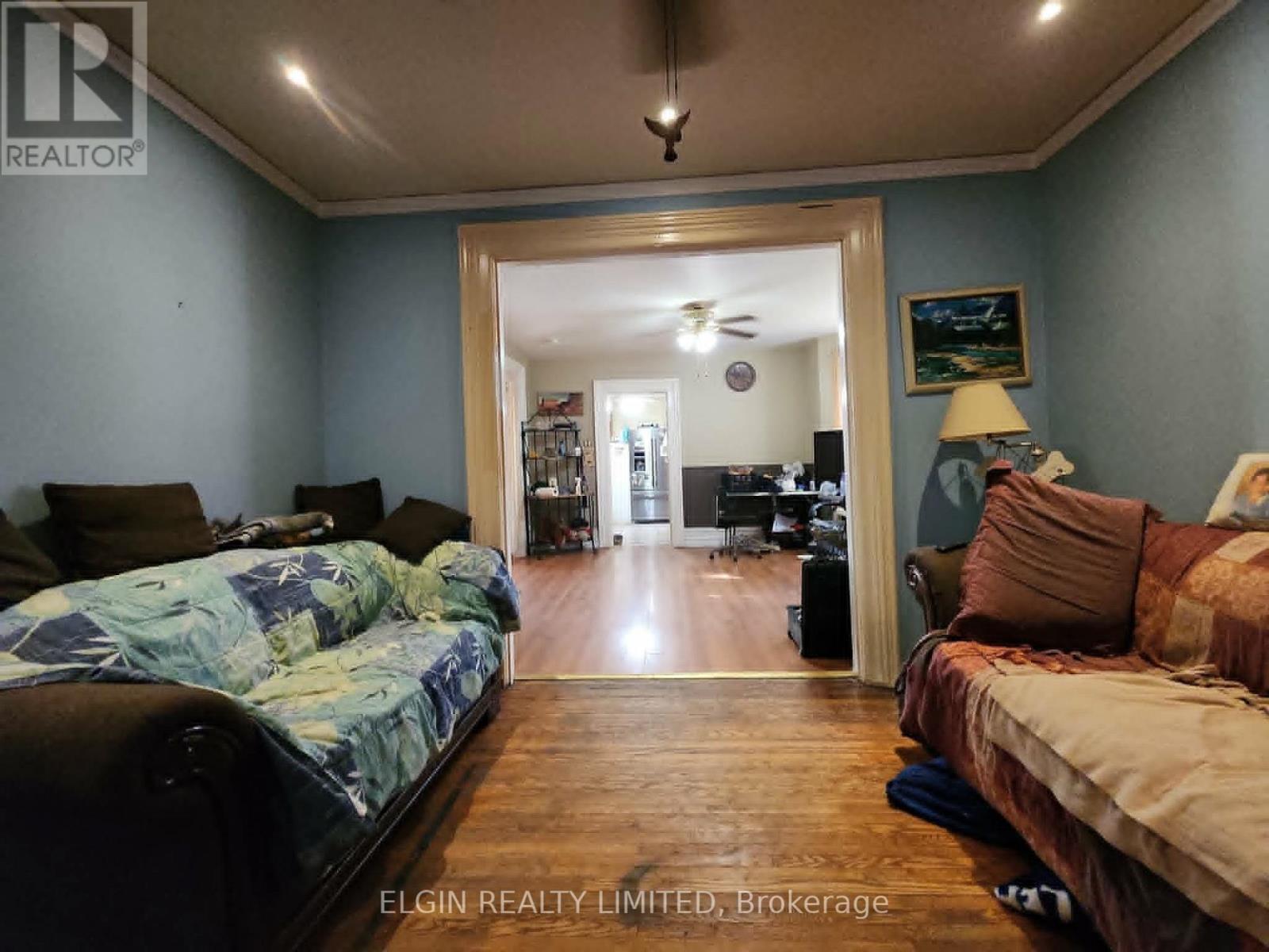 107 GLADSTONE AVENUE - 7
