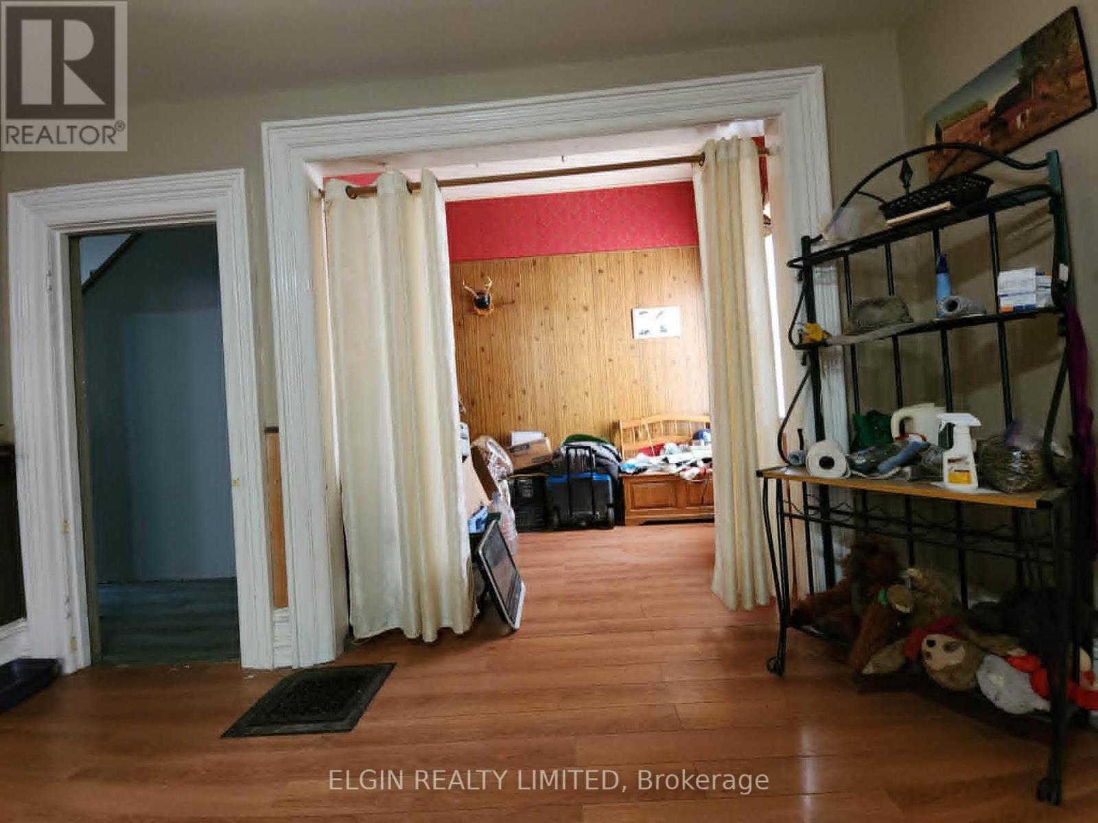 107 GLADSTONE AVENUE - 8