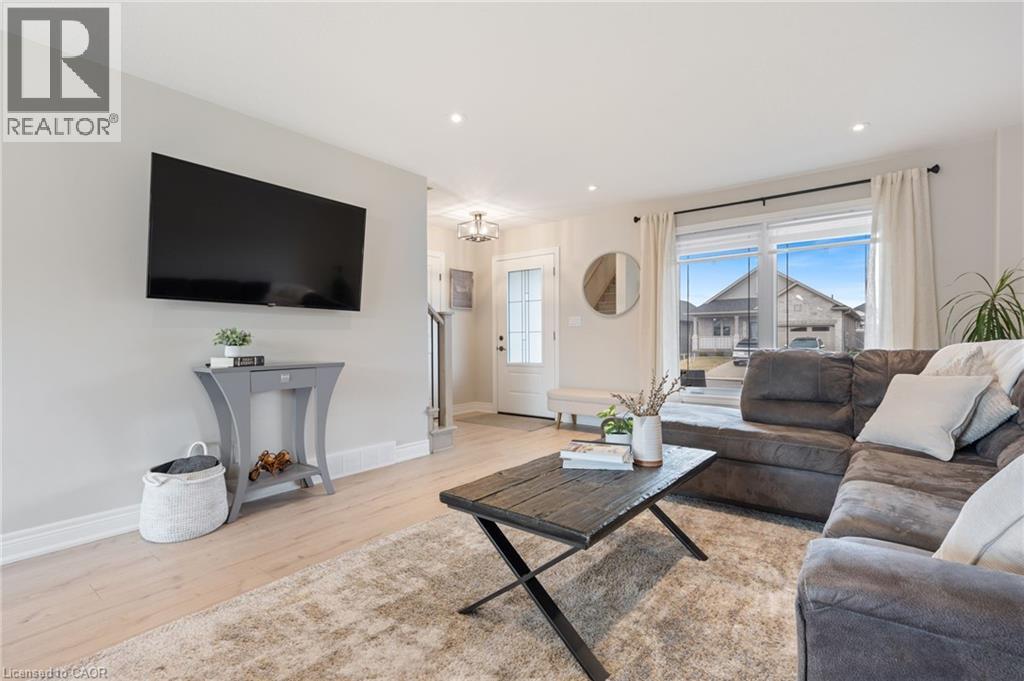 22 HARE Street - 4