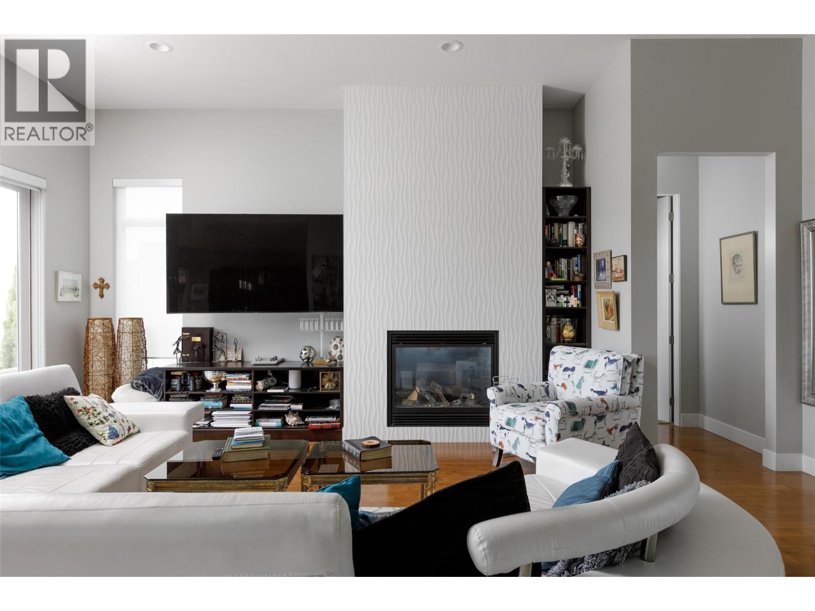 5342 Signet Crescent - 4