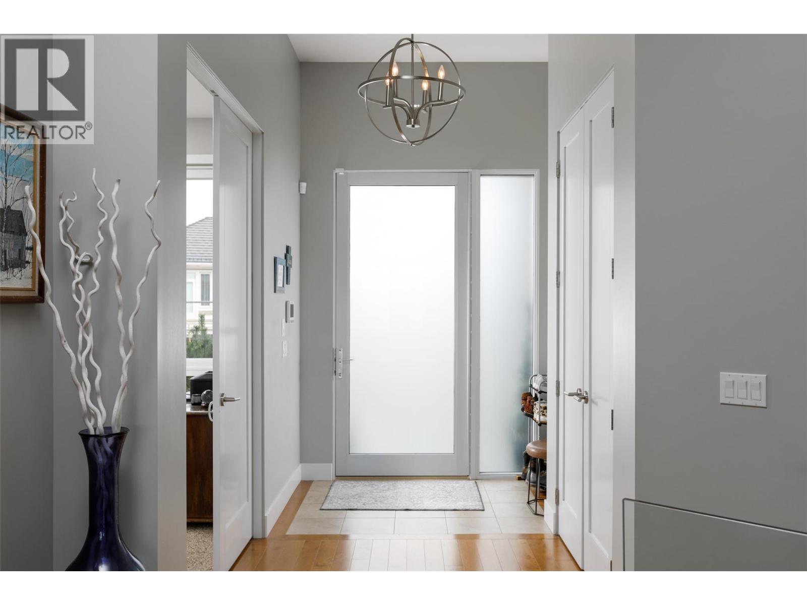 5342 Signet Crescent - 2