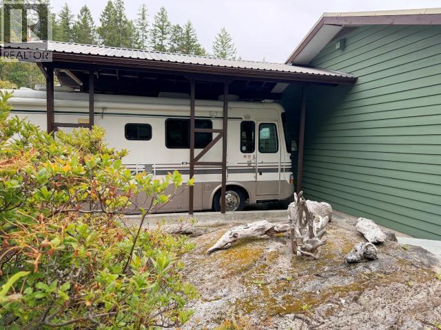9573 LARSON ROAD, Powell River