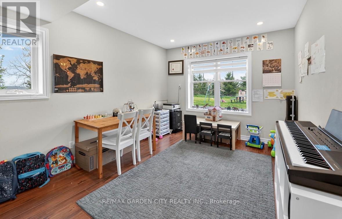 3248 21ST STREET - 43