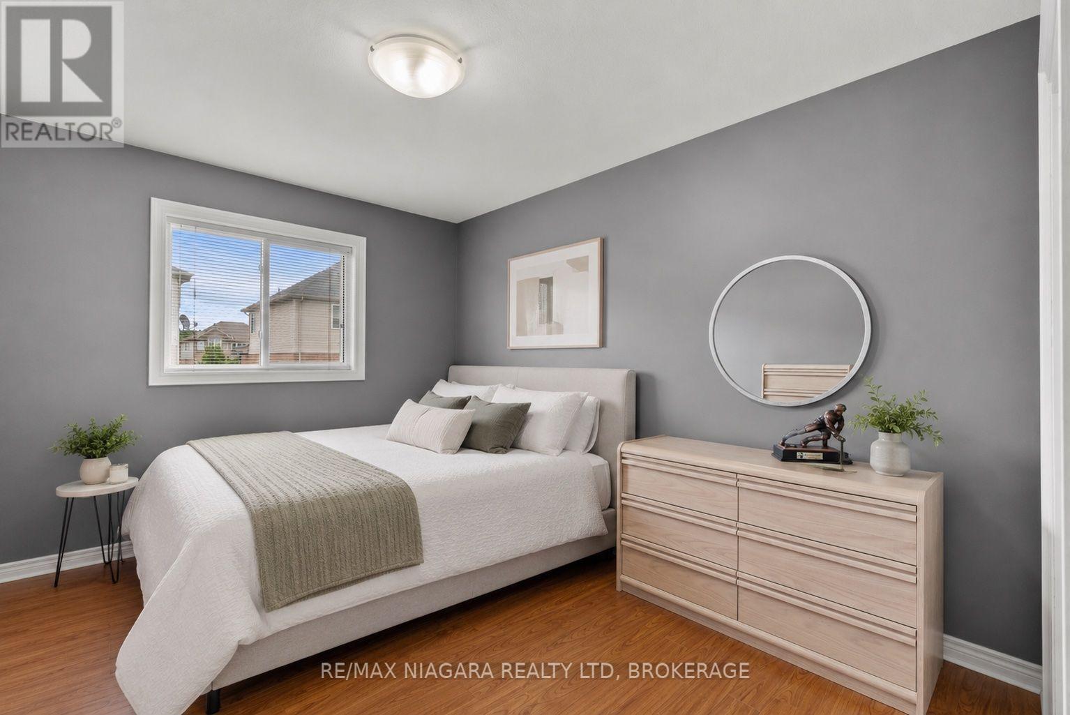 282 WINTERBERRY BOULEVARD - Image 30