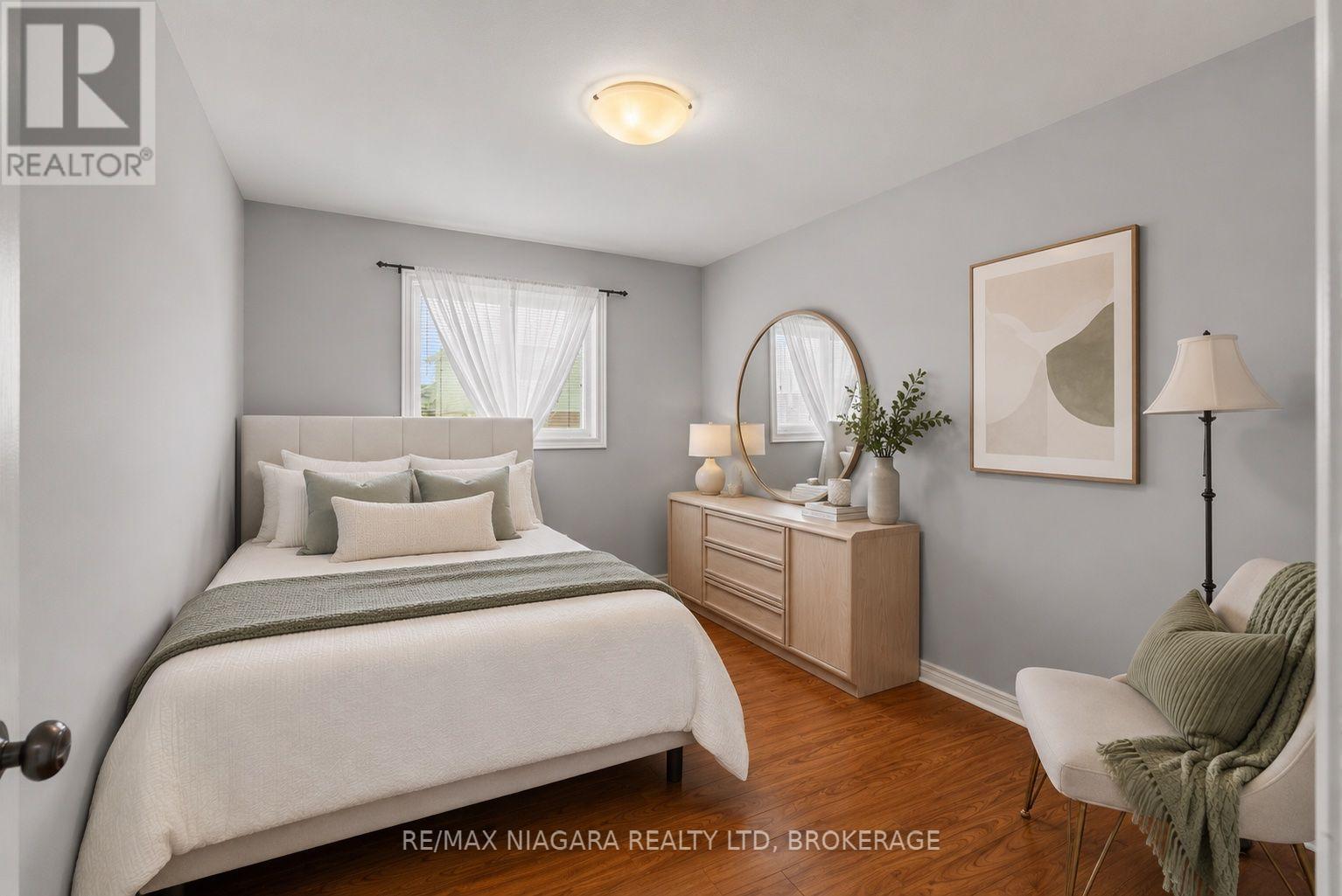 282 WINTERBERRY BOULEVARD - Image 31