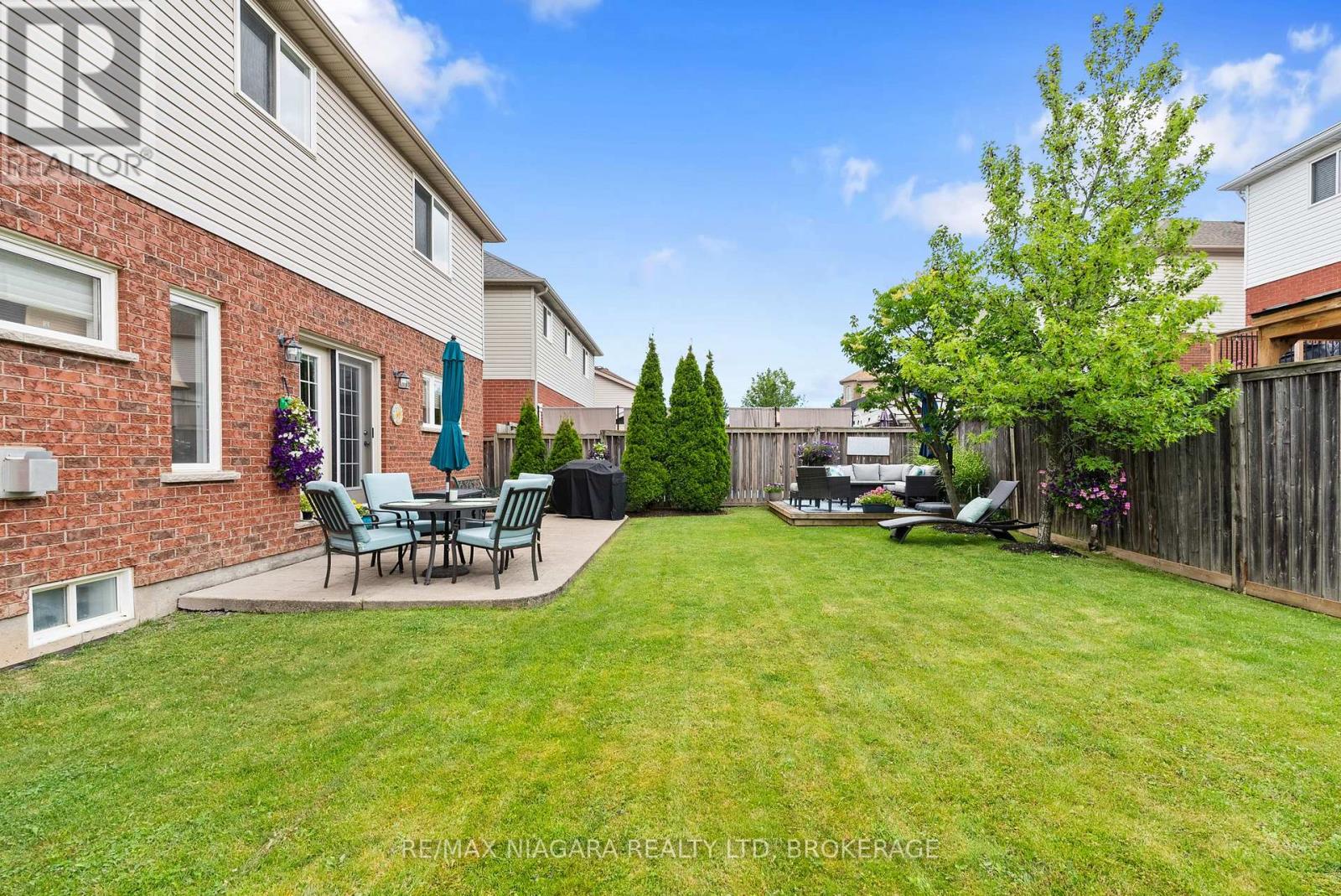 282 WINTERBERRY BOULEVARD - Image 39