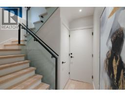 838 E 14th Street, North Vancouver, BC V7L2P6 Photo 32