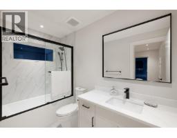 838 E 14th Street, North Vancouver, BC V7L2P6 Photo 36