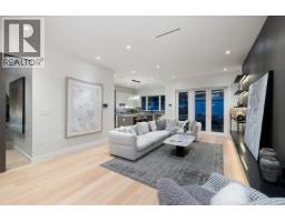 838 E 14th Street, North Vancouver, BC V7L2P6 Photo 7