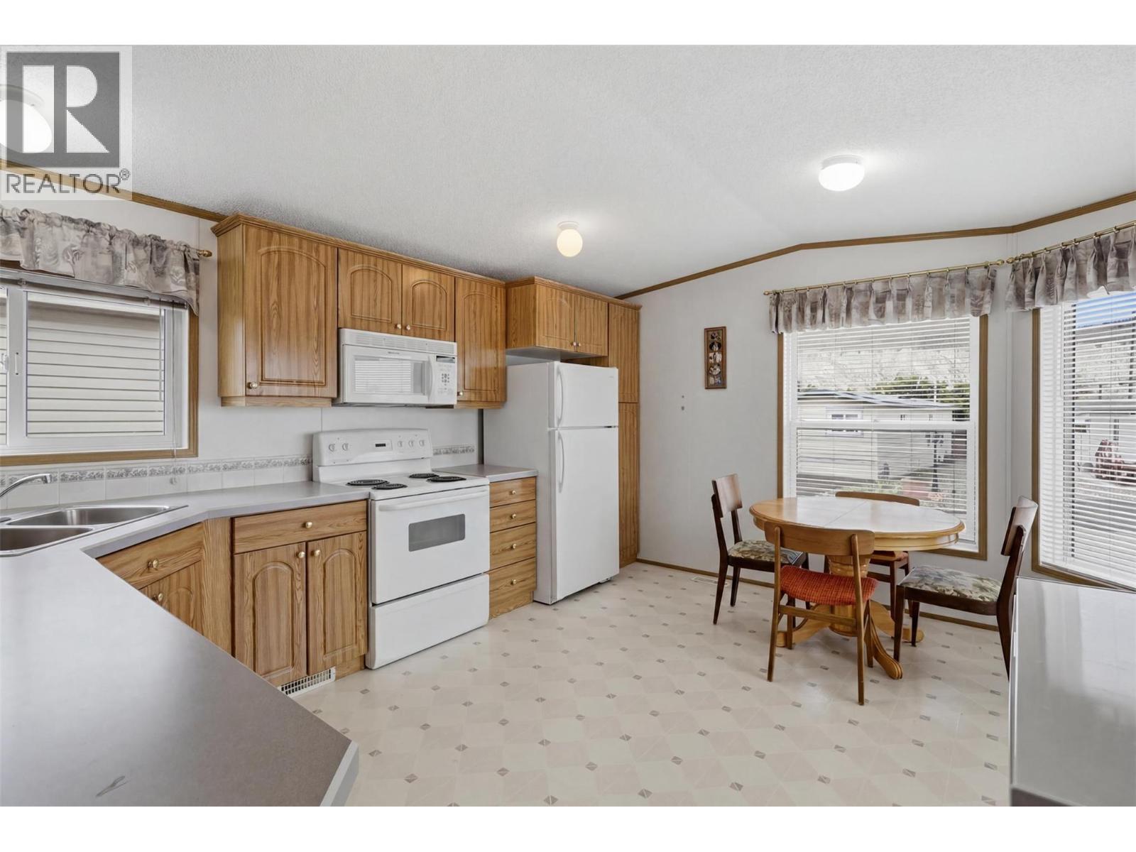 7545 Dallas Drive Unit# 52, Kamloops