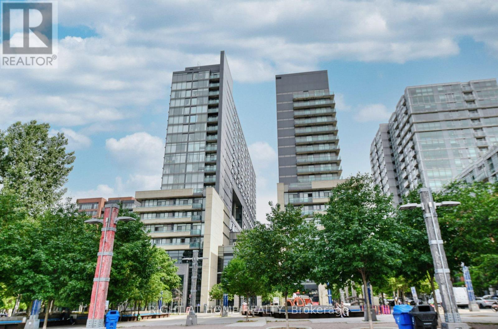 #1511 36 LISGAR STREET - 1