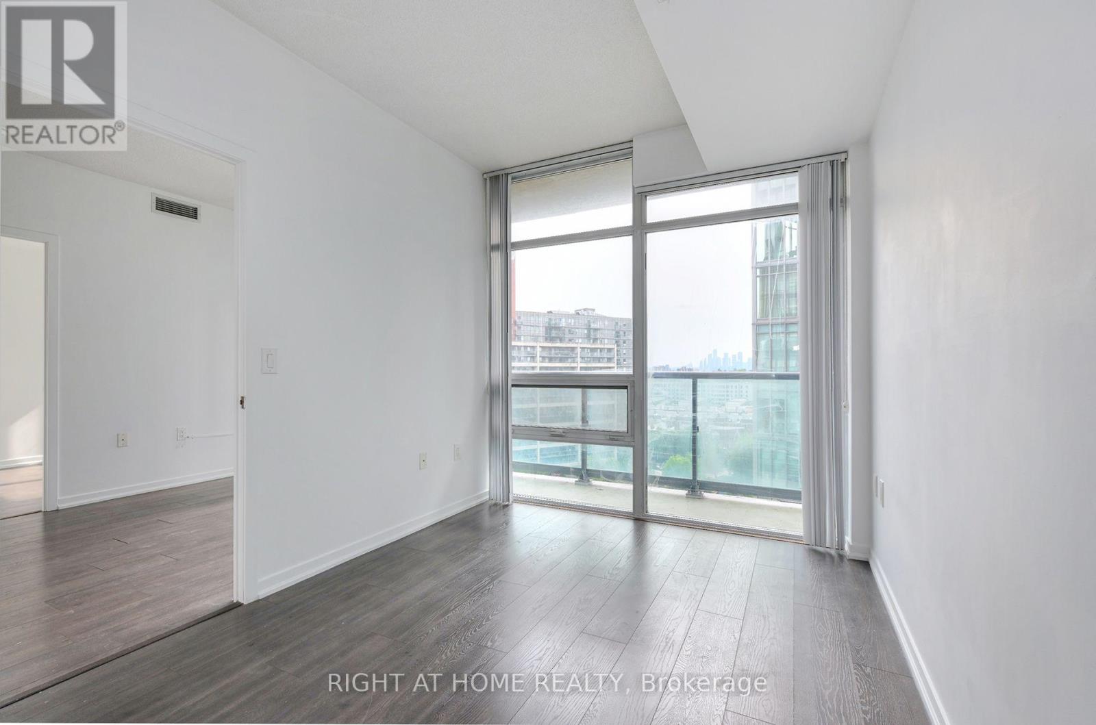 #1511 36 LISGAR STREET - 12