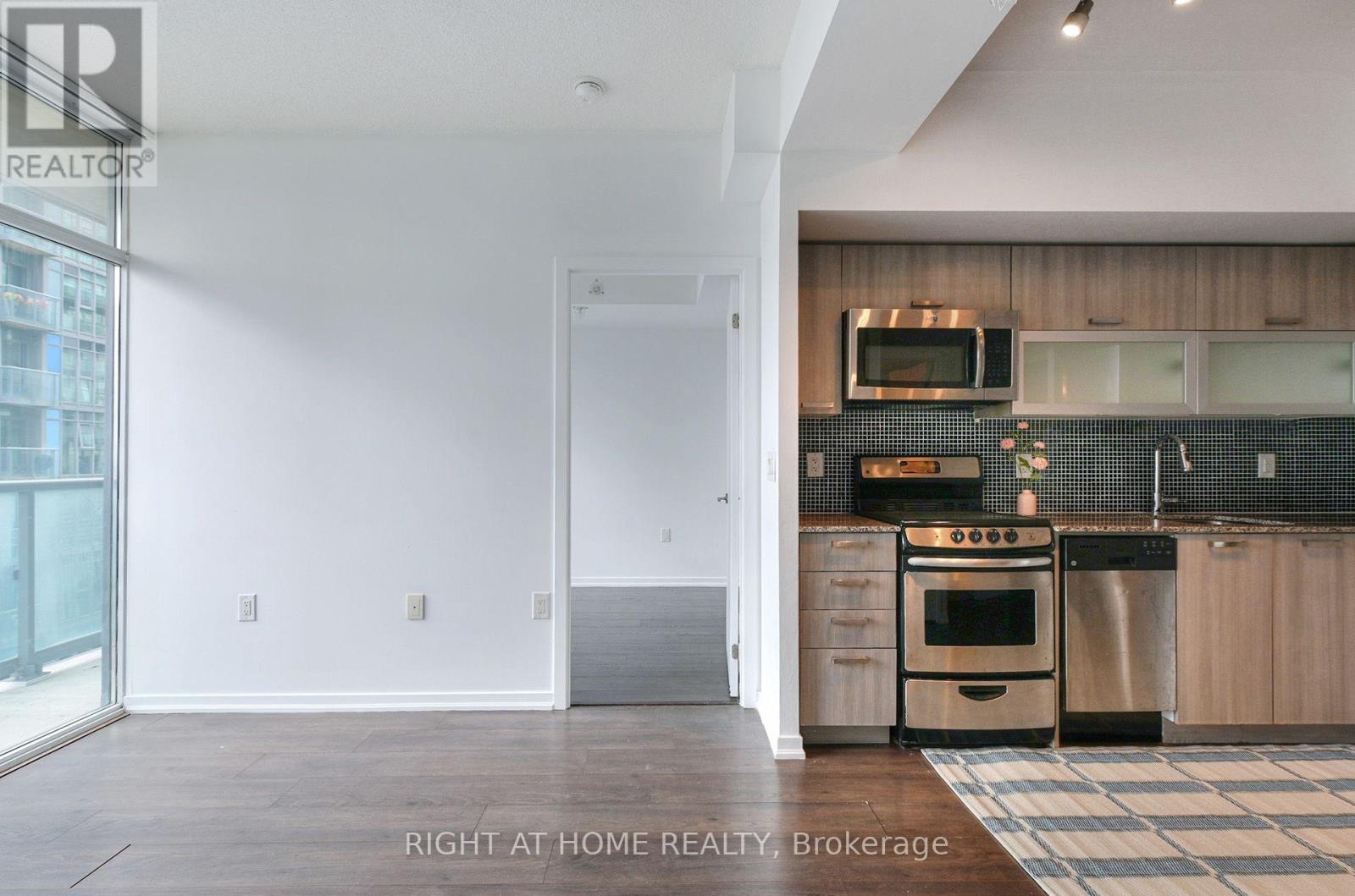 #1511 36 LISGAR STREET - 7